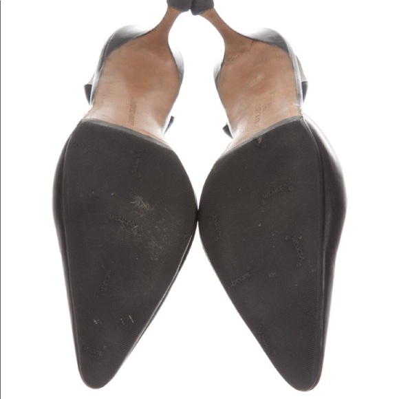 Manolo Blahnik Carolyne Slingback Kitten Heels - Picture 5 of 6